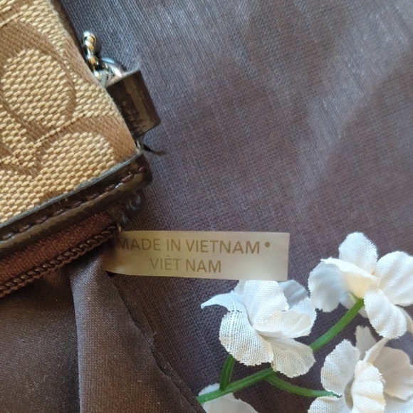 Coach Brown and Tan Wristlet with Signature Pattern - Picture 7 of 7